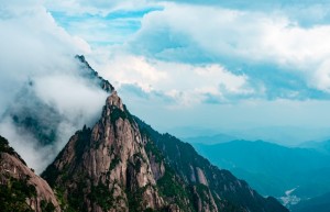 浙东小武功山·风车草甸之旅｜探索东盘山，徜徉于高山草甸！