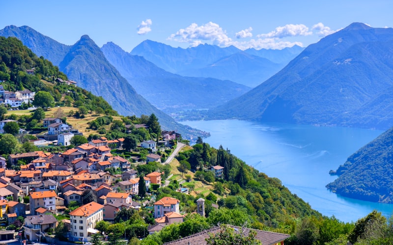 家庭时光·东山苜里峰之旅丨摘枇杷，放飞风筝，漫步太湖美景插图